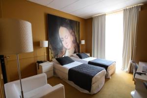 Hotels Hotel Cecyl Reims Centre : photos des chambres