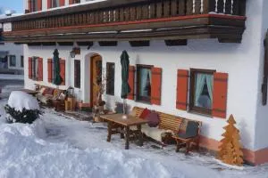 Beim Nuihausa - ماركوارتستين