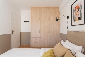 Boho House with Acropolis View!