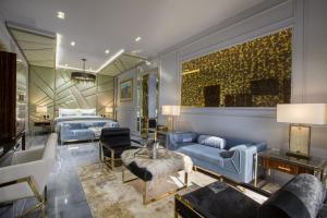 O:LV Fifty Five Hotel - Adults Only