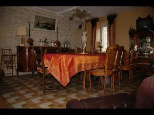 B&B / Chambres d'hotes Maryse et Jean-Pierre : photos des chambres