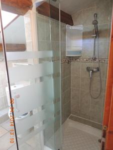 B&B / Chambres d'hotes Chateau de Montreal : Chambre Quadruple avec Terrasse 