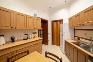 The Dante Apartment By HouseinNaples