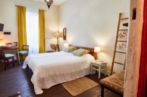 King Room room in Liegen;schaft Guesthouse