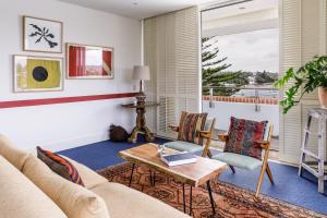 King Suite with Harbour View room in Watsons Bay Boutique Hotel