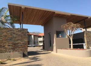 55 Zimbali wedge Ballito
