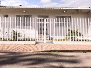 Tropical Breeze Aeropuerto