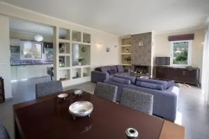 Anatoli Villa - Logaráta