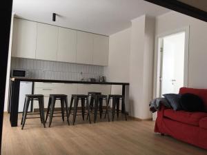 VISTA GUDAURI- Family, Friends and the Mountains