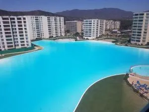 Papudo Laguna con vista al mar - Papudo