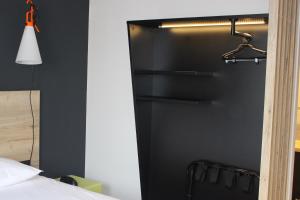 Hotels Ibis Styles Crolles Grenoble A41 : Chambre Double