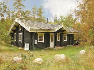 Three-Bedroom Holiday Home in Aakirkeby