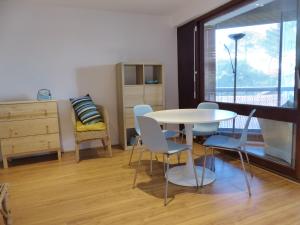 Appartement Résidence JEAN RAMEAU 2 personnes vue sur le port #0278 wifi gratuit