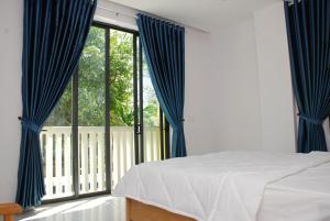 Phòng Đôi Loại Sang (Deluxe Double Room)