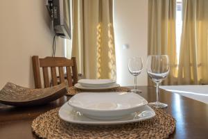 ★ Stylish & Cozy Studios in Valentina Heights Boutique Hotel ★