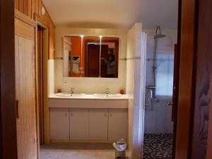 Chalets Chalet au bord du lac de Longemer : photos des chambres