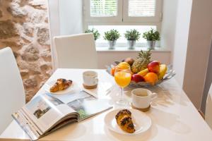 Studios & Apartments Porto 