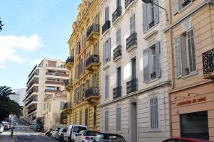 Appartements Coeur de Cannes - 5mn Croisette Palais - Terrasse et Parking : Appartement