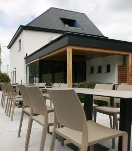 Quarante Cinq - Evergem