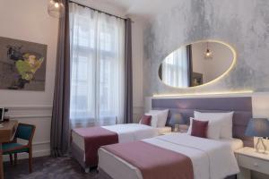 Double or Twin Room with Free Parking room in Public House Hotel