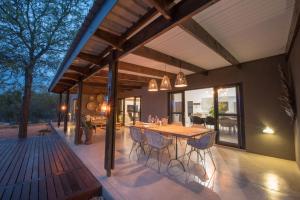 Bushwillow Private Villa