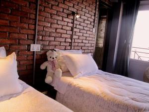 Cafe Beyond and Guest House