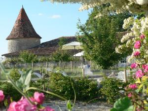 Maisons d'hotes Chambres d'Hotes et Gites du Chateau de Clauzuroux : photos des chambres