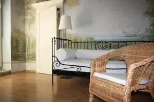 The painted house, nei vicoli di Sirolo posto spiaggia in omaggio - Sirolo