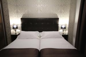 One-Bedroom Apartment room in Alvear Suites