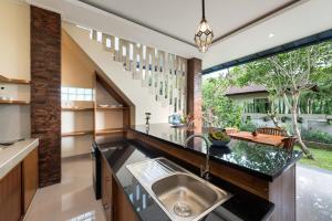 Liam Private Villa
