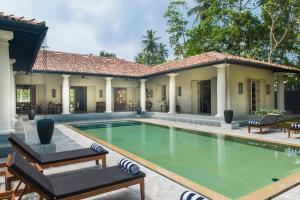 Monara House, Talpe