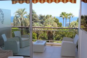 Appartements APPARTEMENT 2 chambres vue mer panoramique, proche Croisette Cannes : photos des chambres