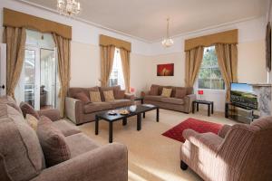 Manor House - Hot Tub House for max 10 people