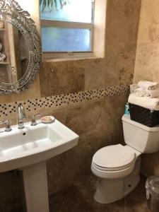 Southernmost Point Guest House & Garden Bar