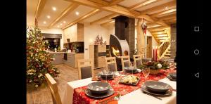 Agrodomki z bali Konradow