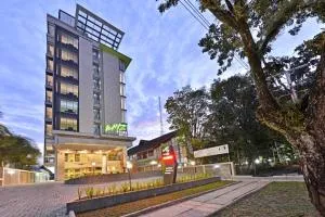 Whiz Prime Hotel Khatib Sulaiman Padang - Bukittinggi