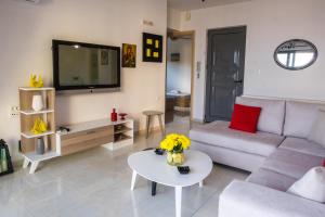 Holy Paraskevi Apartment