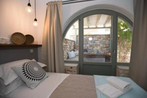 Chic designed house with 2 bedrooms in Paros Paros Greece