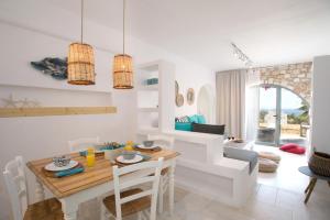 Chic designed house with 2 bedrooms in Paros Paros Greece