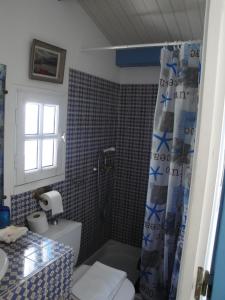 B&B / Chambres d'hotes Le Buzet Bleu Bed & Breakfast : photos des chambres