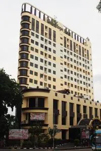 好运酒店 - Kampong Skudai Laut