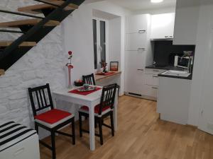 3 star apartement Stone wall apartments Izola Izola Sloveenija