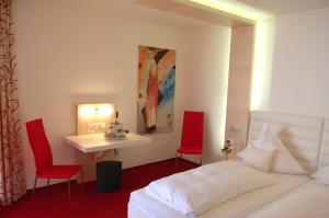 Junior Suite Landhaus with Garden View room in Mintrops Land Hotel Burgaltendorf