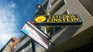 LARGE SUITE 90m2 LEÓN CENTRO