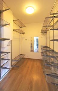 Perfect Stay - "Apartament Zamkowy" - parking place