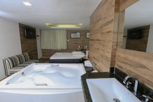 Eden Hotel (Adults Only)