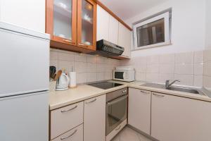 Seaview Center House Brela