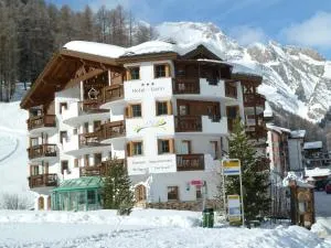 Hotel Garni Chasa Nova - Sent GR