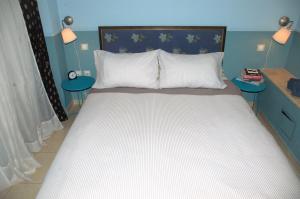 "Blue apartment" close to Port & Center Achaia Greece