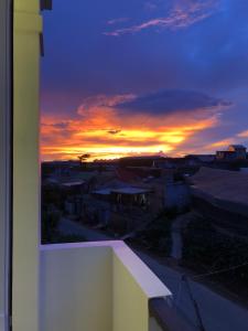 Phòng Có Giường Cỡ Queen Với Ban Công (Queen Room with Balcony)